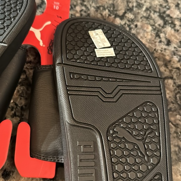 Puma charcoal slides NWT 10 - Picture 6 of 6